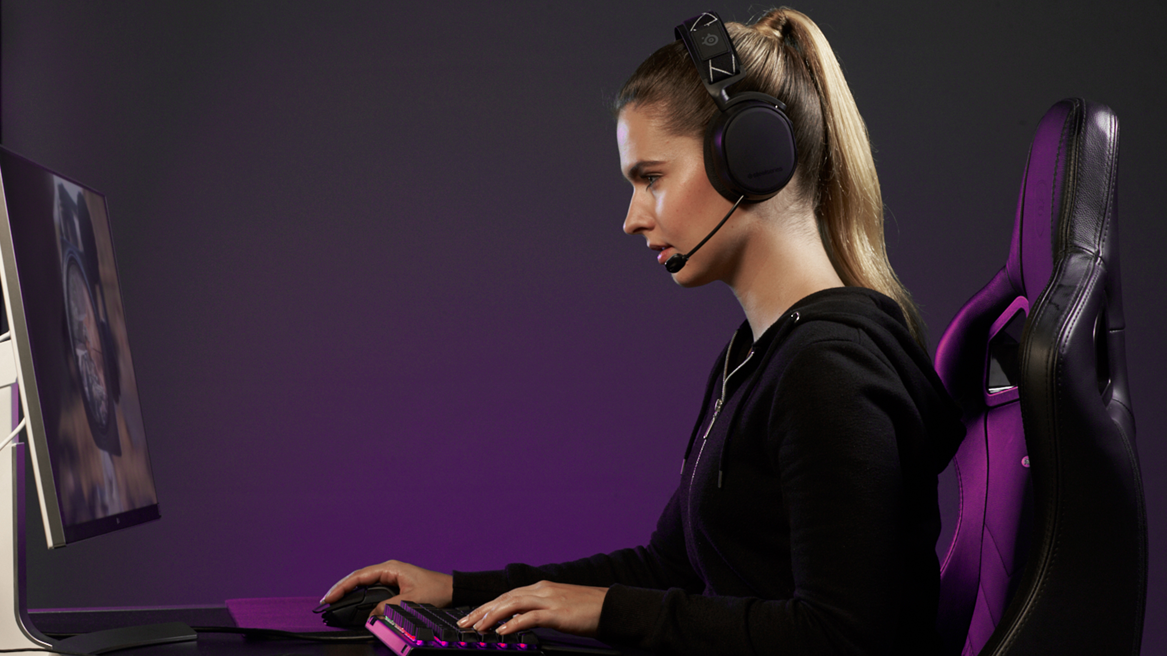 A9_Keyvis_Secondary_PlayAtHome.jpg